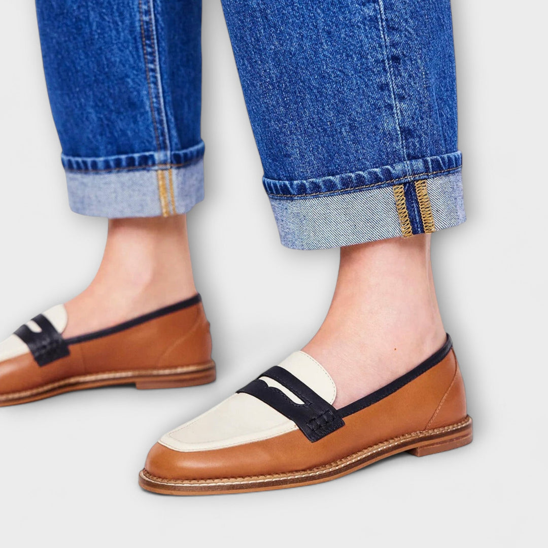 Hanna™ | Brun Loafer med Rund Tå og Fargeblokkdesign