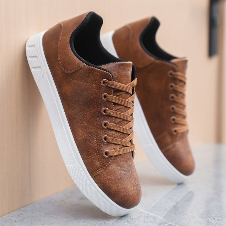 Vincenzo - Tidløse Sneakers