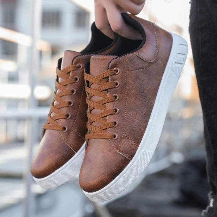 Vincenzo - Tidløse Sneakers