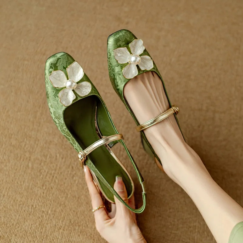 Tilda™ | Tidløse elegante Mary Janes