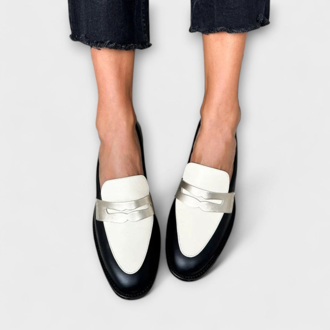 Lovisa™ | Svart Loafers med Metallglans
